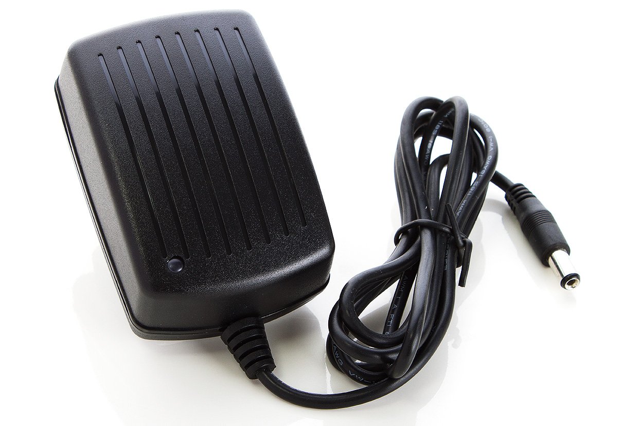 Inton PRO 2000 lumen LED forlygte m. lader og hjelmbeslag