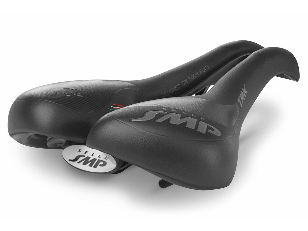 Selle SMP TRK large sadel GEL citybike sort