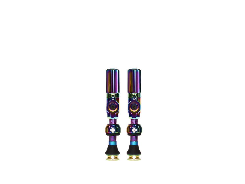 MUC-OFF Big Bore Hybrid 35 mm tubeless ventiler Iridescent