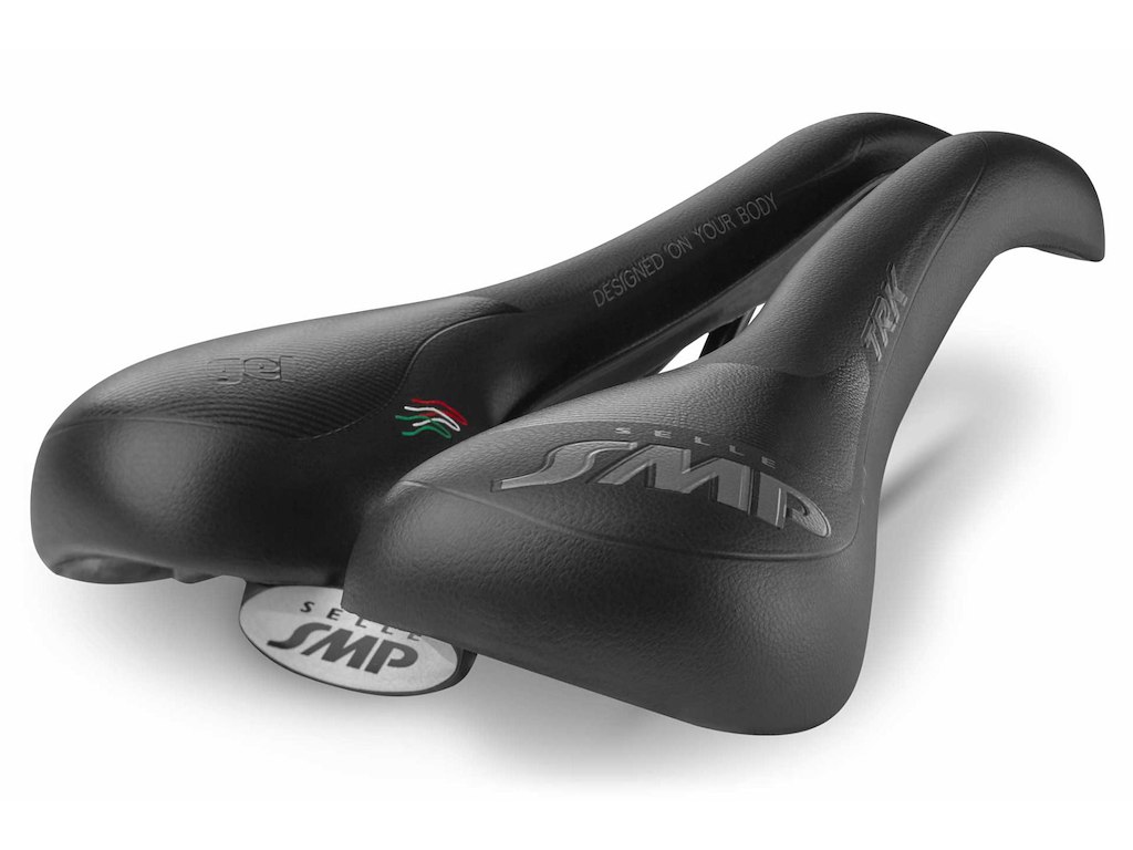 Selle SMP TRK medium GEL sadel citybike sort